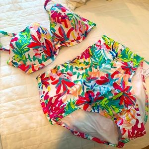 Floral high-waisted two piece